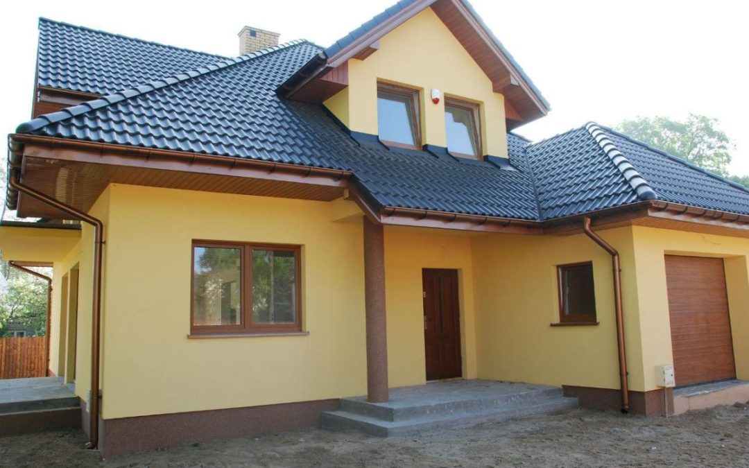 Cum să Alegi Firma Potrivită pentru Repararea Acoperișului Tău