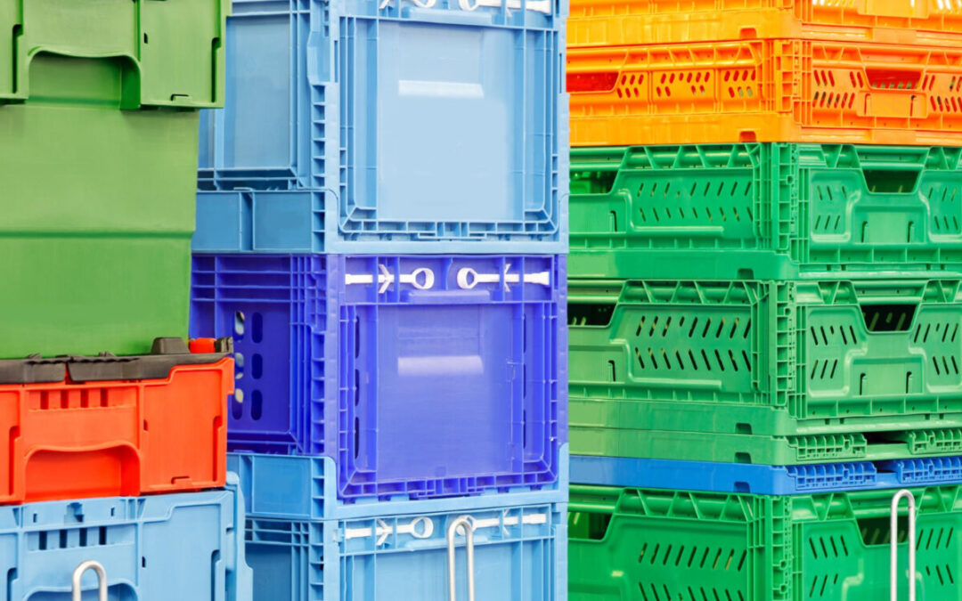 Avantajele plasticului pentru depozitare?