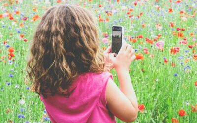 Copiii și telefonul mobil – Cum poți oferi o educație adecvată copiilor în ceea ce privește utilizarea telefonului mobil!