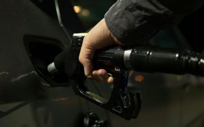 Vezi 5 aspecte esențiale pentru a reduce consumul de combustibil al mașinii