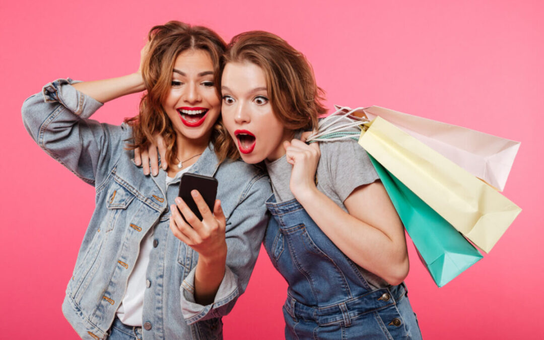 Șansa de a Economisi: Cele Mai Bune Articole Vestimentare de Cumpărat la Sfârșitul Sezonului