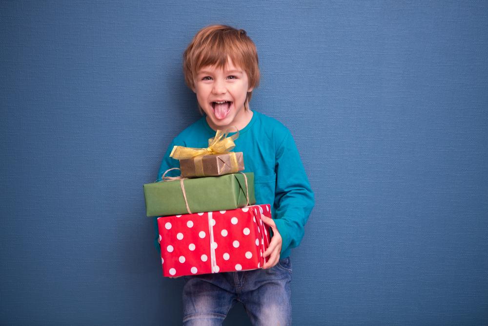 Cum poti alege un cadou pentru copii?
