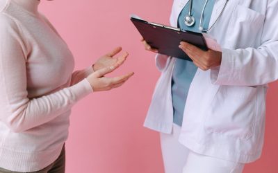 Nu îți lăsa viața pe pauză din cauza hemoroizilor – există tratamente ușoare